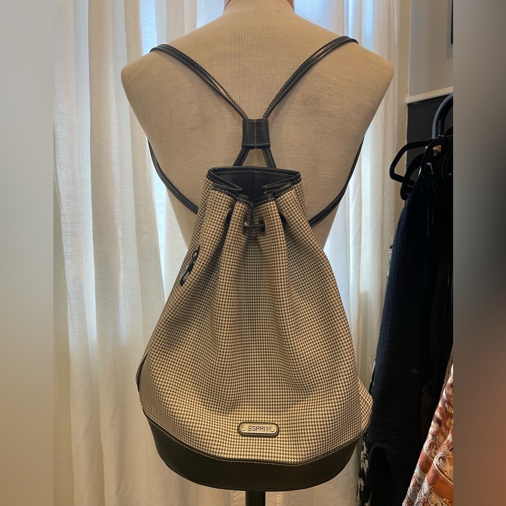90’s houndstooth Esprit bucket backpack